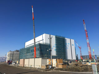 発電所本館　発電所本館全景