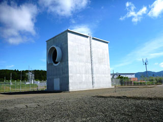 吉岡ケーブルヘッド（北海道側）　遮風建屋が完成（5月末）